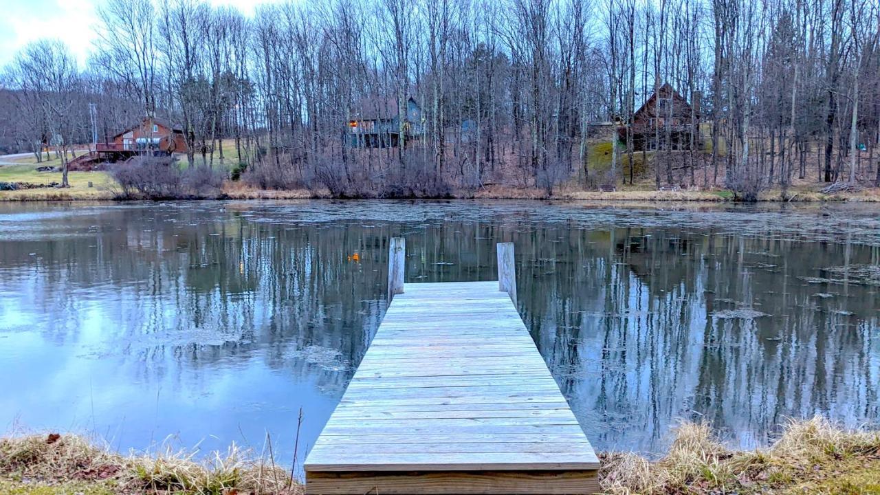 Villa Bluebird Manor On The Water, 2 Acres & Amenities Liberty Esterno foto