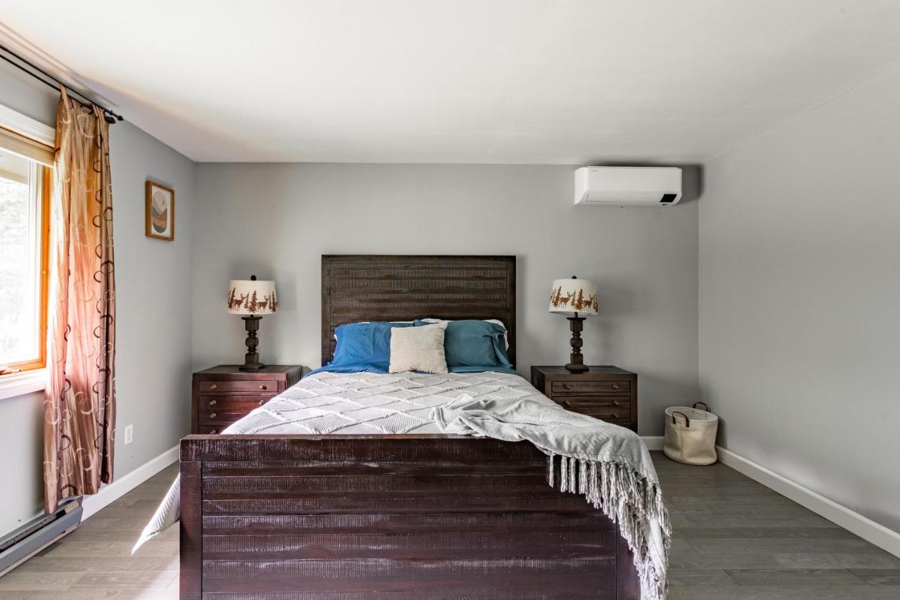 Villa Bluebird Manor On The Water, 2 Acres & Amenities Liberty Esterno foto