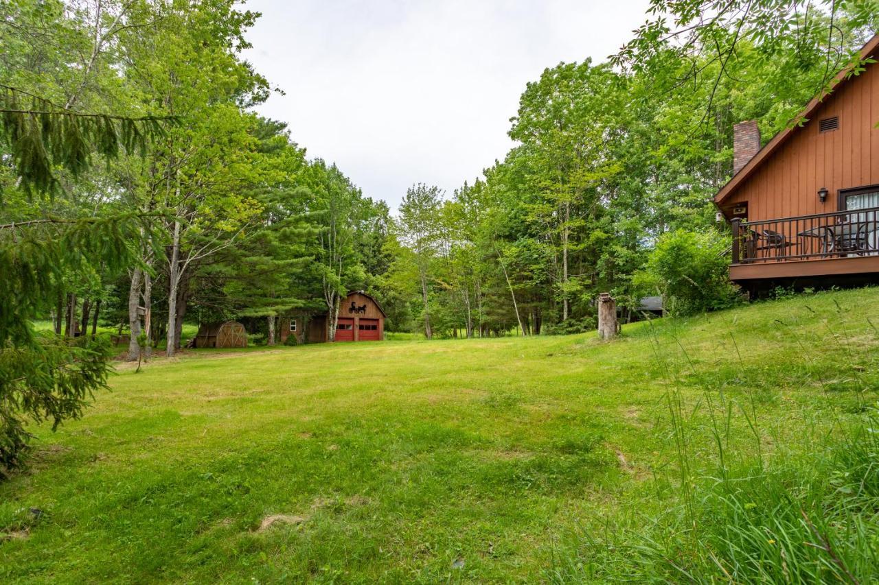 Villa Bluebird Manor On The Water, 2 Acres & Amenities Liberty Esterno foto