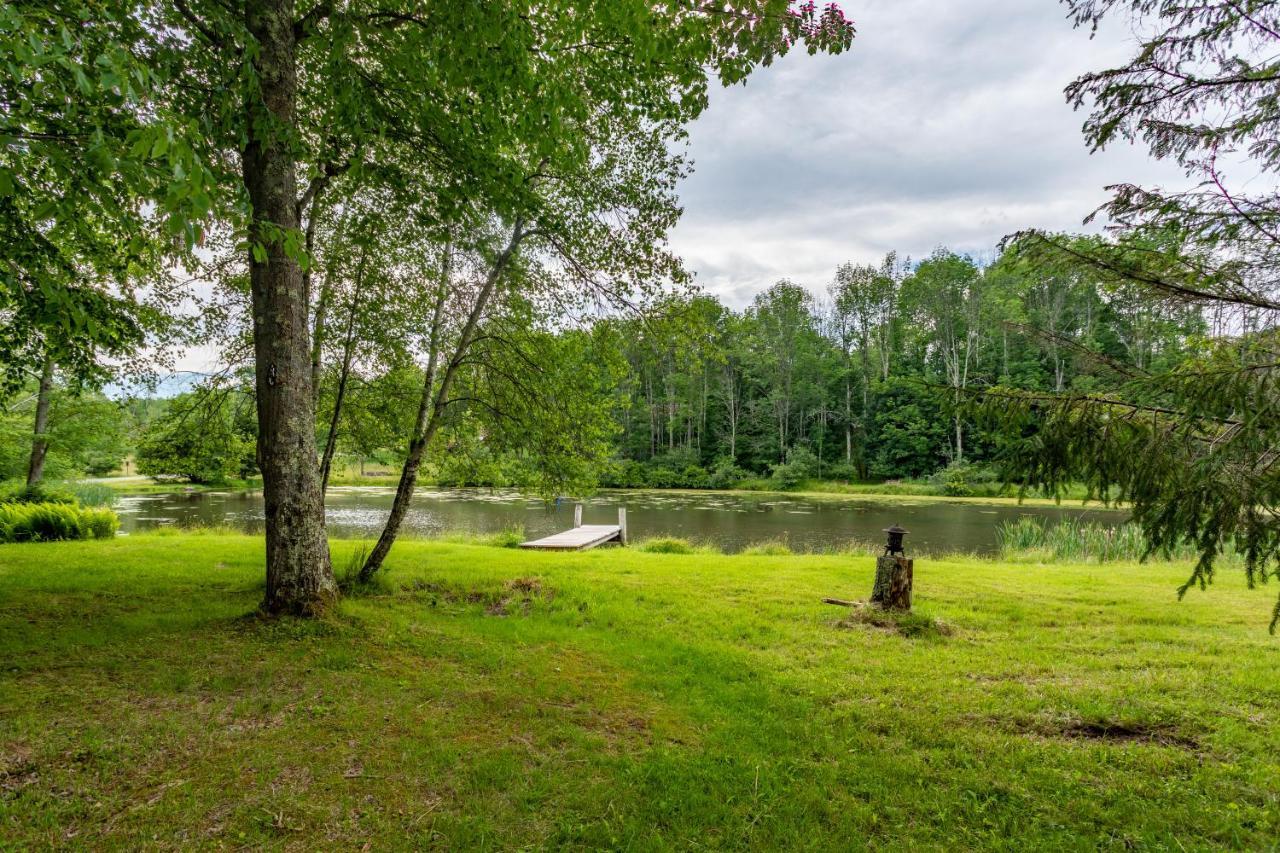 Villa Bluebird Manor On The Water, 2 Acres & Amenities Liberty Esterno foto